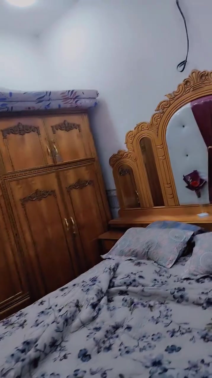 غرفه • نضيفه • مستعمله ٦شهور
