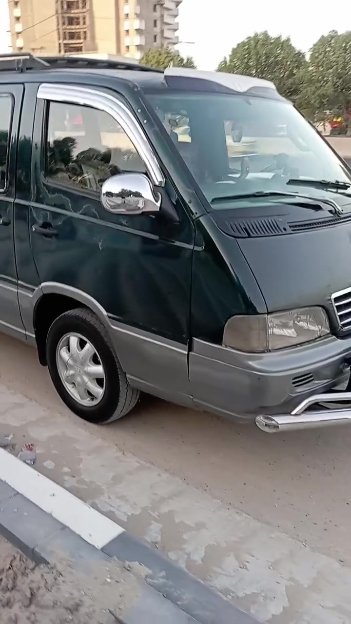 السلام عليكم 
استانه موديل 2000 سيارة نظيفه كلش مانقصها برغي مكينه  وكير جدد  حداديه فووول تخم تاير جديد براكيتات جدد جاهزة من كلشي خطها حله كربلاء 
المكان كربلاء طويريج. ***********
