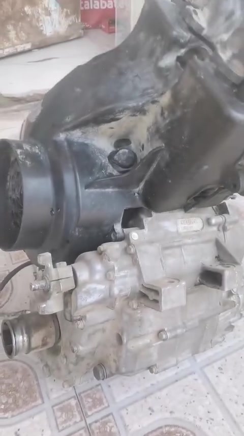 السلام عليكم محرك تي في اس موديل 22محرك اخو الجديد  كلش كلش نظيف بي بس براغي الكور مسحوكات محرك ممشروك ابد ع وضع الشركة السعر 350 بي مجال كلش قليل
*********** بغداد ابي غربب قريب جسر الزيتون
السلام عليكم محرك تي في اس موديل 22محرك اخو الجديد  كلش كلش نظيف بي بس براغي الكور مسحوكات محرك ممشروك ابد ع وضع الشركة السعر 350 بي مجال كلش قليل
