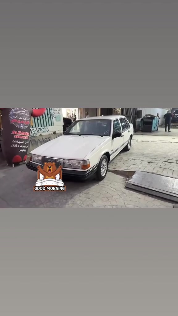 سلام عليكم 
فولفو 940 موديل 1995
رقم بغداد 
محرك وكير جديد حاويه
باتري جديد  
تبريد شغال 
مكاني بغداد 
***********
سعر 85 وبيه مجال  قليل حك الجيه
