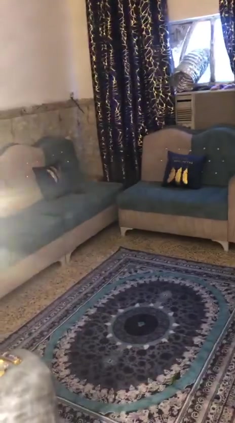 ديوان • نضيف • رجل مكسورة