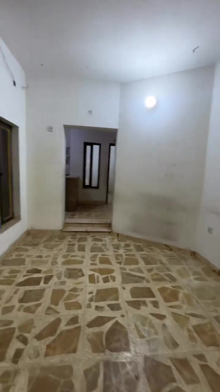مشتمل • غرفة وصالة • شارع ابو طياره