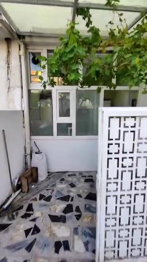 خانو بۆ فرۆشتن لەشەهیدانی سەرچنار بە نرخی زۆر گونجاو

٭ڕووبەری 100م
*ڕوکنە
٭ڕووی ڕۆژهەڵاتە
٭کۆڵانی 10م
*نزیک بەڕێوەبەرایەتی باجی سلێمانی

٭پێکهاتووە لە:میوان،مەتبەخ،نوستن،مشتەمەلات.

٭بۆ زانیاری زیاتر لایکی پەیجەکە بکەو ژمارە (1) لە کۆمێنت دابگرە.
***********
***********
***********
***********
_________________________________________
♦ : ئێوەی بەڕێزیش گەر موڵکتان هەیە دەتانەوێ بیفرۆشن 
ئەوا دەتوانن تەواوی زانیاریەکان بنێرن بۆمان
بێ بەرامبەر ڕیکلامیان بۆ دەکەین .

💯لەگەڵ ئێمە دڵنیابە لە کڕین و فرۆشتنی دروست

▪️: ناونیشانی تەواوی موڵکەکەت
▪️:چەن وێنەیەکی موڵکەکەت ئەگەرهەبوو
▪️:نرخی موڵکەکەت 

📩بە نامە بینێرن بە ڤایبەر یان واتساب
***********
