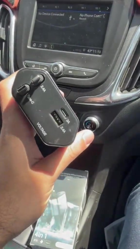 🚗⚡ شاحن سيارة جدّاحة – عملي وقوي تريد شاحن بالسيارة يخدمك ويشحن أكثر من جهاز؟ 👌 هذا الشاحن بيه: 🔌 كيبلين مدمجين: • Type-C • iPhone ⚡ مخارج متعددة: • USB • PD 🚀 يدعم الشحن السريع للأجهزة المتوافقة يعني تگدر تشحن أكثر من جهاز بنفس الوقت وبسهولة. 💰 السعر: 15 ألف فقط 🚚 التوصيل لجميع المحافظات: 5 آلاف 📍 العنوان: بغداد – الكمالية – شارع الجامع قرب نجارة عقيل مدلول 📞 للاستفسار والطلب: *********** مكتب ركن الريان للهواتف النقالة 📱 #اكسسوارات #تابلت_اطفال #موبايلات #شاشات_أندرويد #اجهزة 
