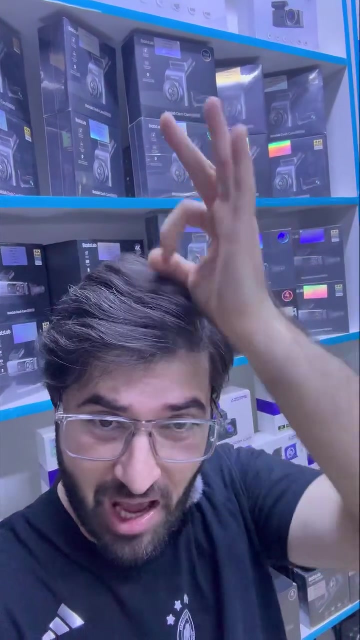 هالمره الكل ربحان ويانه 

الوكيل الحصري للابداع والتمييز 

مركز عمار دوش التجهيز الجديد بعونه تعالى 

زنون  golden/omg /tci /flay - مضخمات صوت tanx /gb/gbl /tci /omg / Dalius - داش كام omg /dalius/azdome/bot slab /dashcam- شاشات Dalius/Daluis max/ Daluis plas/Omg/tci /gemston /sts/golden …… والكثير من الماركات بكل منتج وهذا ما نعمل به بمركز عمار ان تكون جميع المنتجات بين ايديكم 
متوفر شحن ((خدمة التوصيل )) جميع انحاء العراق
شكرا لك على تواصلك مع مركز عمار دوش. 
يمكنك الاتصال بنا على الرقم *********** 
العنوان  ///  النجف الاشرف بعد مجسرات ثورة العشرين مجاور فندق ريماس قبل شارع المدينه 
الموقع على الخريطة >>
https://maps.app.goo.gl/He7jDdLKBCcSquQZ7?g_st=ic #الخريطة
