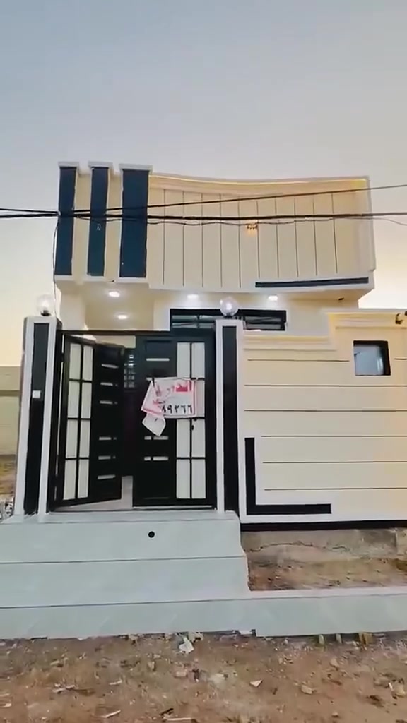 المساحه 110 متر  مناسب جدآ بناء ممتاز ودرجه أولئ 
💰 السعر:43مليون (قابل للتفاوض)
🏗️ البناء: طابوق  جمهوري
🏠 الأساس والسقف: صب كونكريت مركزي 

مواصفات البيت:
✅ غرفة نوم 1 🛏️
✅ أستقبال 
✅ صالة 🛋️
✅ مطبخ 🍽️
✅ صحيات 🚿

الخدمات المتوفرة:
🔹 ماء 💧
🔹 كهرباء ⚡
🔹 شوارع مبلطة 14 متر  🚗
🔹 مدارس قريبة 🏫
🔹أنترنيت ضوئي 
🔹 خط مولده 
📍 الموقع: النجف – حي ميسان، شارع الزوار 
قرب شارع 60 
📜 طابو زراعي (إقرار محكمة)

📞 للتواصل: ***********
