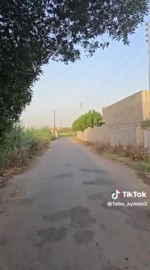 دار للبيع مساحته 250 منطقه بدران مقابيل المرور *********** على هذا الرقم الاستفسار
