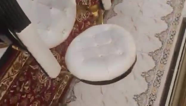 كراسي ملكي 3 شرح موجود بلفيديو مكان ذي قار قضاء الرفاعي وكم توصيل ***********
