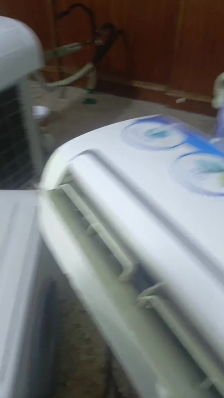 السلام عليكم.
سبلت ميديا انفيرتر واحد طن 
عل فحص مكاني بغداد شارع فلسطين 
***********
