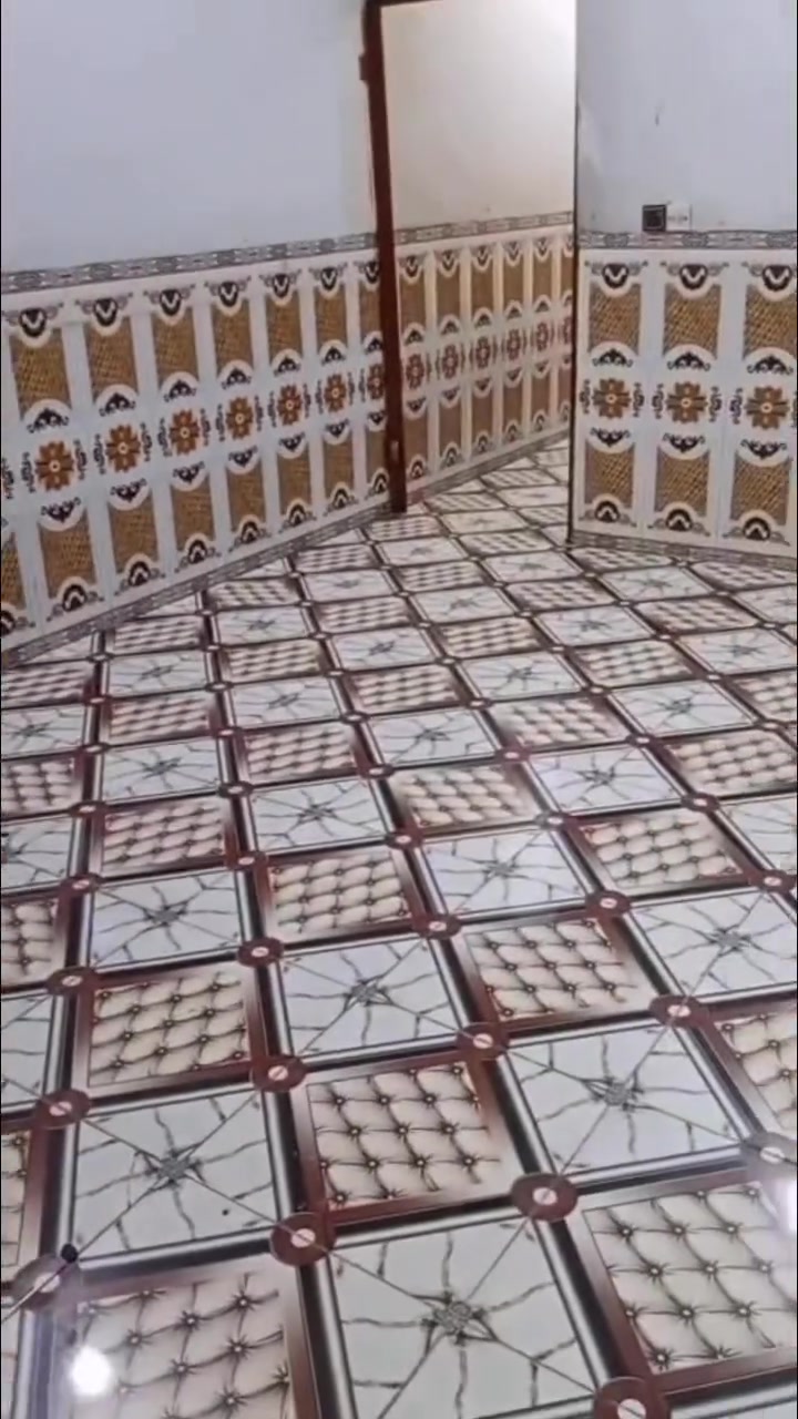 للبيع • عقار • بدون تفاصيل