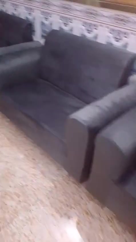 تخم ٤٠٠ وبي مجال بسيط مكام شعله
***********
