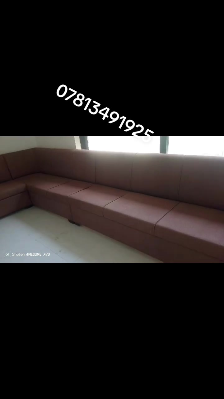مستعدون لعمل وتصليح التخم والديوان
تحويل التخم الى ديوان وتصليحه 
تصليح الديوان وتغير موديله 

شغل درجه اولى 
بلوك وخشب روسي 
سفنج مميز اول 
القماش حسب الطلب 
***********

نص مكتوب في الصور:
- Shot on AWESOME A70
