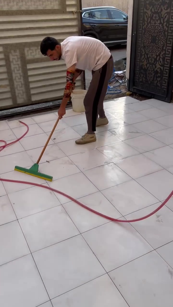 سلام عليكم شغل باشراف هندسي دقيق شغل بغداد فقط رقم الهاتف تواصل واتساب ***********
