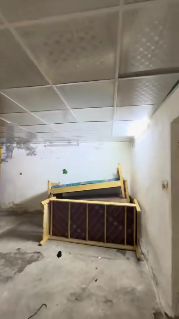 بيت لليجار يحتوي على هول + غرفتين + مطبخ + خدمات مفصولة الطابق الثاني غرفة + غرفة سندويش في منطقة الوشاش شارع عريض تلفون ***********وتساب ***********وتساب ***********وتساب او مراجعة مكتب الخبير للعقار ومن للة التوفيق
