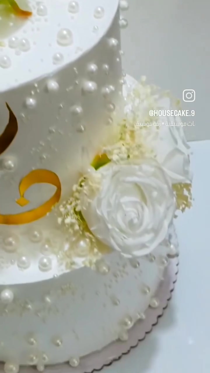 من رخصة الادمن المحترم 
كيك هاوس صنع بكل حب نوفر كل ماتحتاجون من الكيك
للطلب والاستفسار المراسلة انستكرام / housecake.9
 أو واتساب ***********
موجود توصيل
