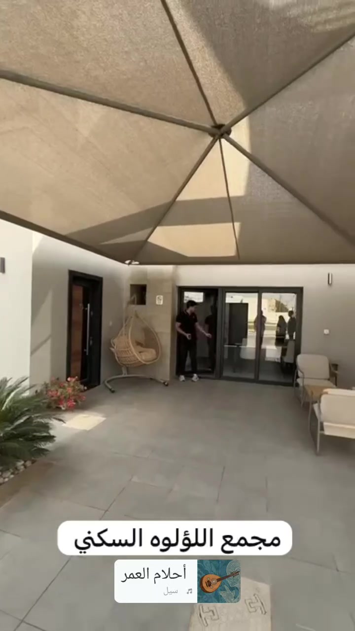 فرصة تملك ذهبية في مجمع اللؤلؤة السكني.... مع خصم عل اخر وحدات متبقية   ***********⸻
📍 الموقع: كربلاء – طريق الحر، قرب  المستشفى التركي

ولفترة جدا محدودة بواقع 200 متر

🏡 امتلك بيتك الآن بأقساط مريحة ومميزات تناسب الجميع:

المشروع يسلم بعد سنة  من التعاقد 

🔹 مقدم: 25 مليون

🔹 دفعة مفتاح: 15 مليون 
 مع 4 دفعات ميسرة  سنوية بعد الاستلام

🔹 قسط شهري: 750 ألف لمدة 48 شهر

🔹 مبادرة: 114  مليون

💰 السعر الكلي: 245 مليون

📞 للحجز والاستفسار:

⸻http://wa.me/9647767624776

♨️♨️ ملاحظة مهمة جدا ♨️

ألية الدفع قابلة للتعديل بما يناسب وضعك المالي ...
