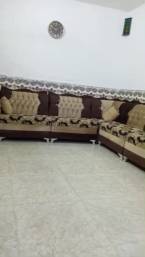 للبيع 300 ***********
