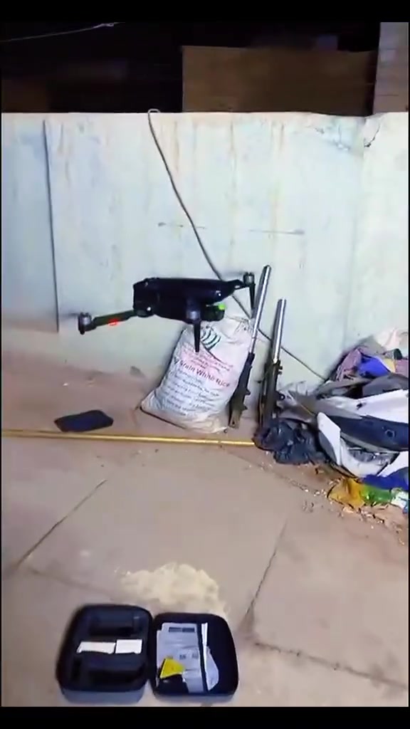 KF106 • كاميرا 8K • بطارية ٣٦دق