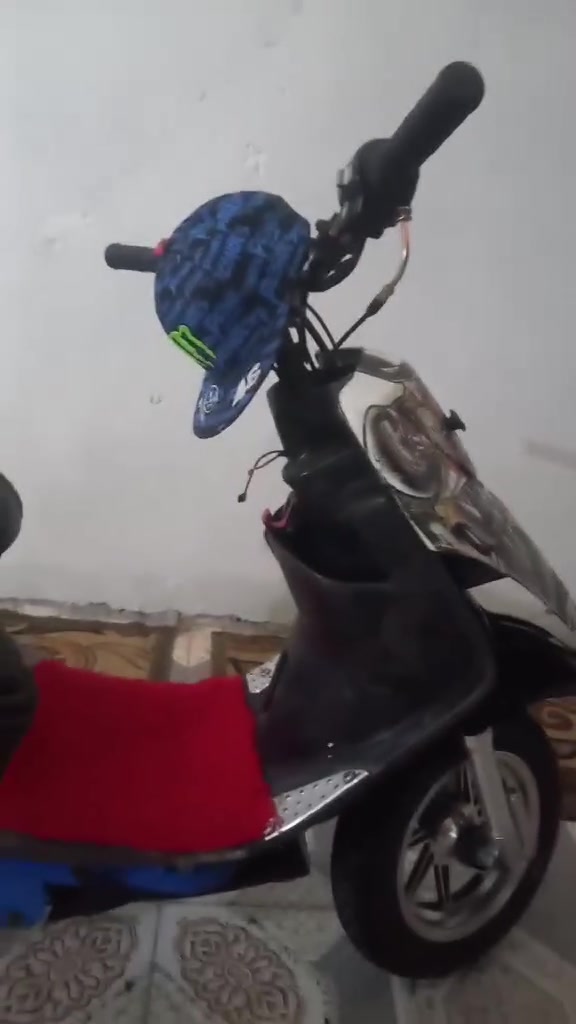 السلام عليكم ماكس للبيع مكاني واسط الزبيديه ***********
