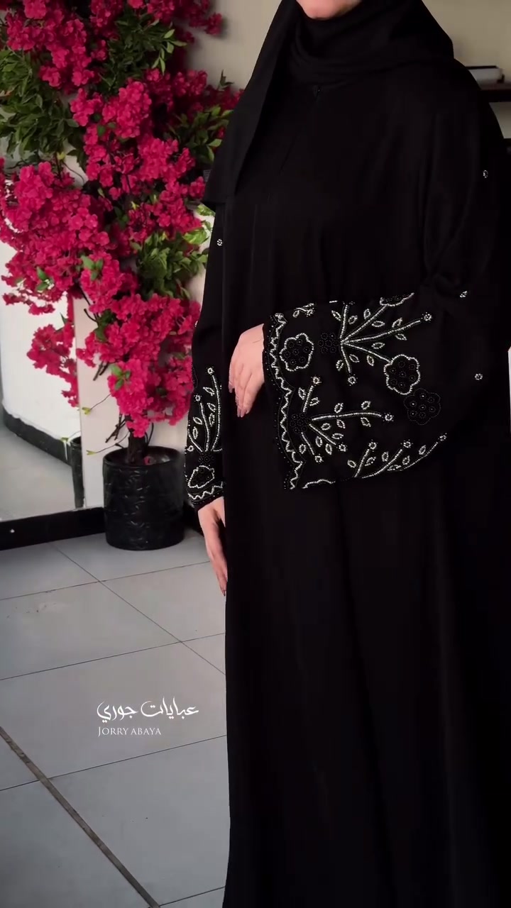 الخـام : جرجيت إنترنت كوري وكالة جوري 

قياسات العباية : 52-54-56-58-60

صنع في مشاغلنا الخاصة دولة الكويت 🇰🇼 

يوجد توصيل لجميع انحاء العراق 🇮🇶 

ضمان فحص الطلب  أي خلل يرجع الطلب
 بيد المندوب ♥️

(استخدام التصوير يعرض لمسائل قانونية )

📍 العراق - السماوة - الغربي - قرب مستشفى الصادق (ع)

للتواصل عبر الواتساب : ***********

نص مكتوب في الصور:
- عبايات جوري
- JORRY ABAYA