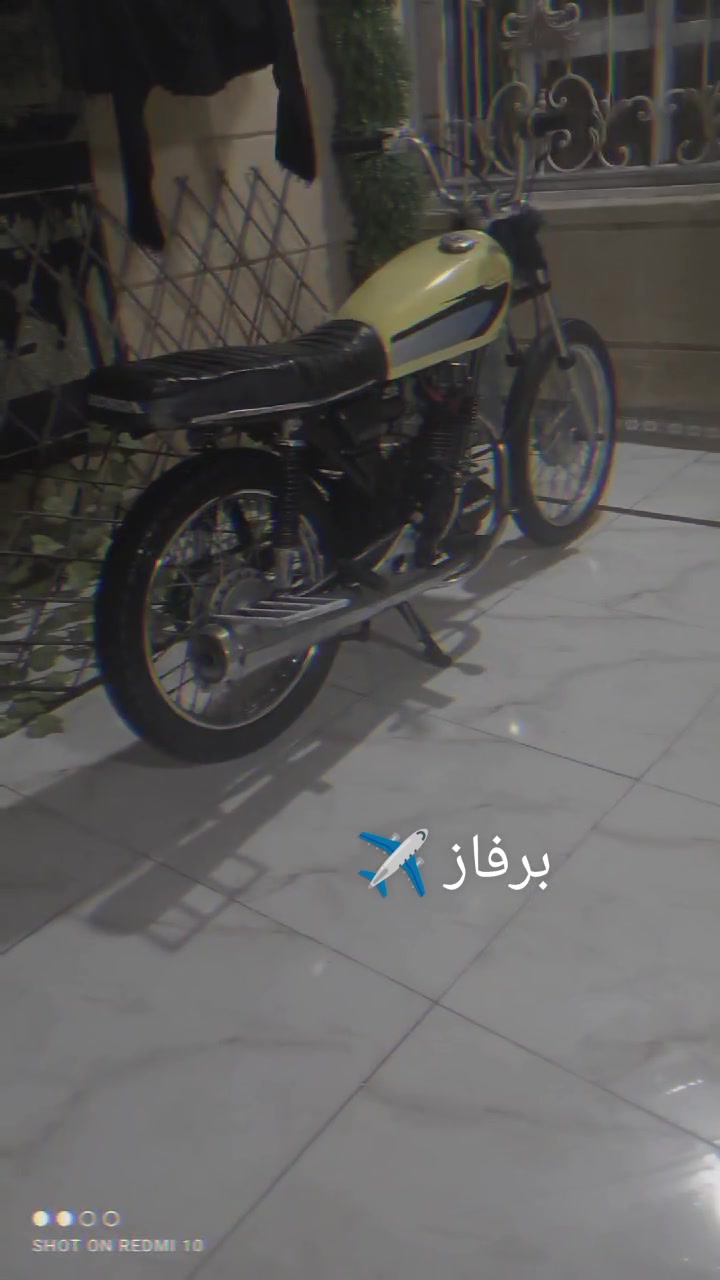 سلام عليكم برفاز المكينه السوده دراجه حلو مكنتها حلوه ما عوزها شي السعر 300وبيها مجال 
مكاني البصره الجمعيات رقم ***********
