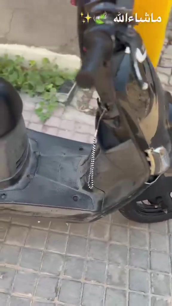 يا الله، سلام عليكم.. دراجة ياماها بوليس نوزل بلادية ملكة النظافة
للبيع ياماها بوليس : 

نوزل بلادي،

المحرك:بلادي برغي مامفتوخ, ما طابة مصلح نهائياً، شلعة ومعدل خير من الله.الوضعية العامة: الدراجة مال جناي وبحالة ممتازة، كفراتها بلادية (بيها كسر صغير جداً بلكفر الأمامي ومراعى بالسعر).

الكهربائيات: سلف ، كهربائيات كاملة وكلشي شغال 100%.

الأوراق: أوراق مكاتبة كاملة وكفالة عامة من كلشي. 

السعر: مليون وبيها مجال 📍 

المكان: كربلاء. كنطرت سلام وكل الهلا بل يجي وحطه على راسي 

📞 للاستفسار والاتصال (***********)
