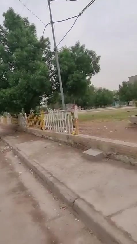 سلام عليكم بيت للبيع طابو صرف المساحه 150 م
الواجهه15م والنزال10 الموقع الامين الثانية بضهر افران السفير مقابيل منتزه سكينة للاستفسار اكثر الاتصال برقم ***********

