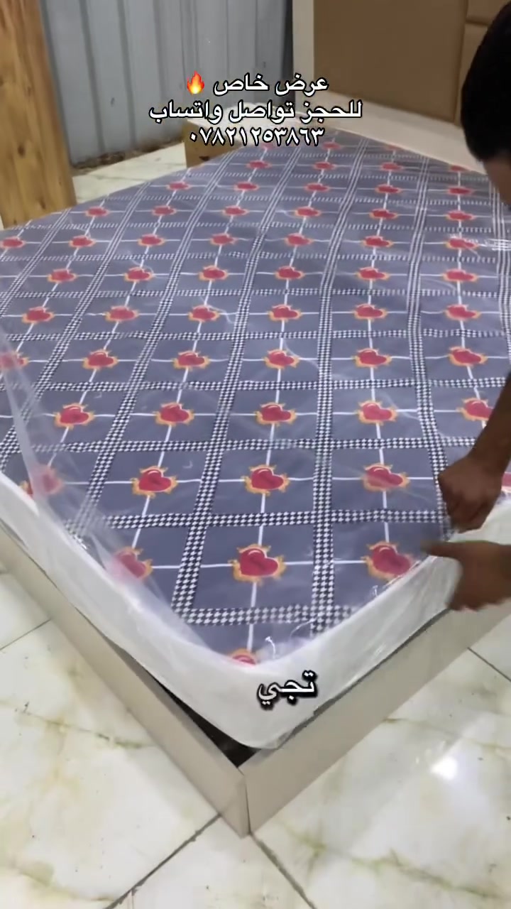 ماكو تفاصيل • غرفة نوم • غرفه اخشاب