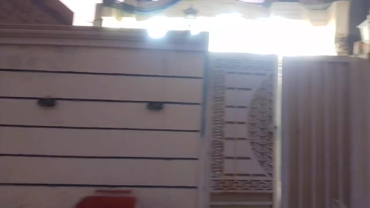 البيع مساحه١٠٠     ***********

