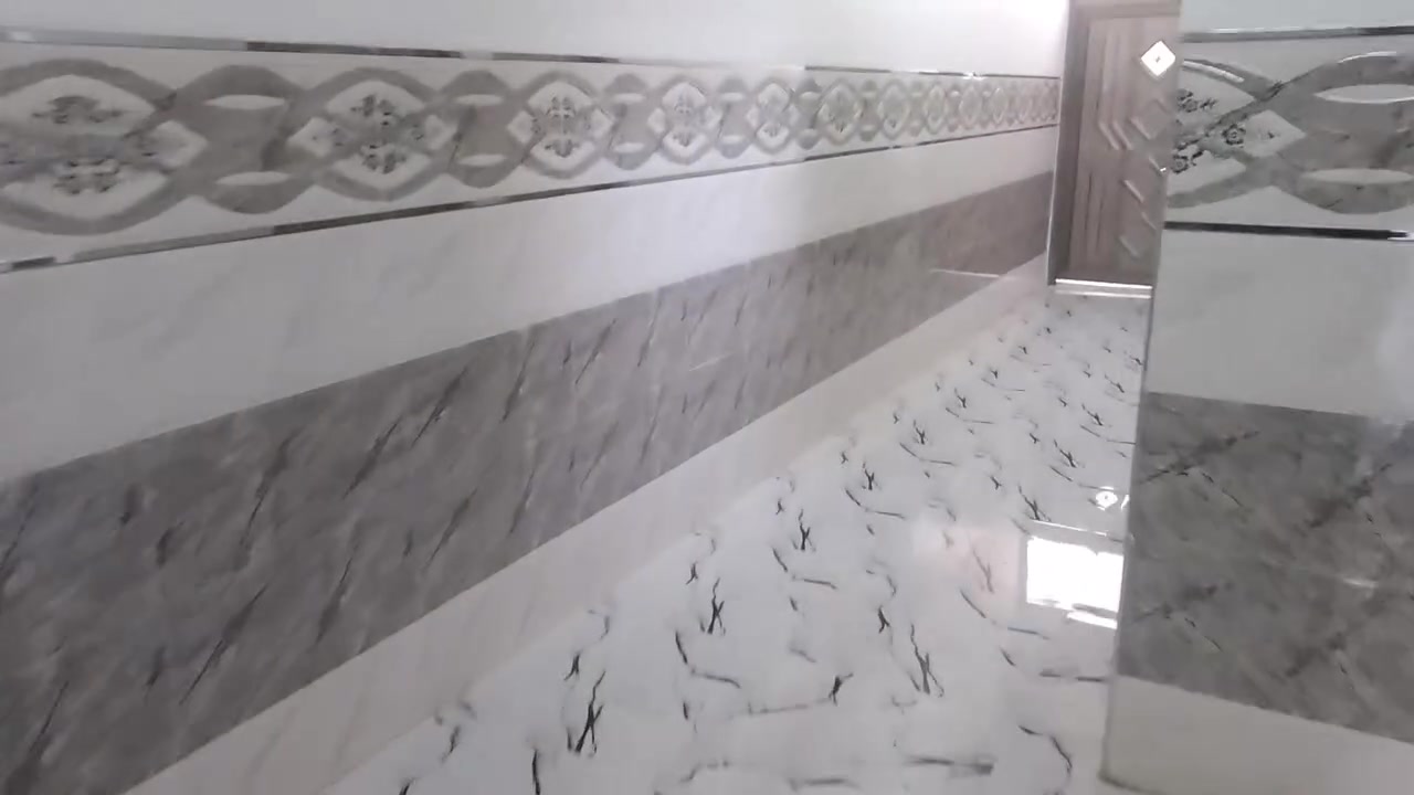بيت • للبيع