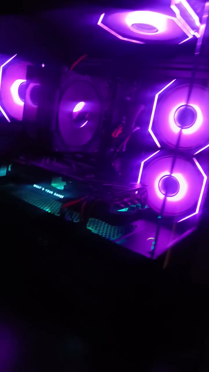 تجميعة قوية نظافة فول 
Cpu r5 5600g
Ram 8*2 3200 lexar
M. B msi b450
M. 2 1tb crucial p3 plus
Gpu galax rtx 2070 super
Psu thermaltake 650 w
Case xigmatek 4 fans rgb
Air cpu cooler
السعر ٨٥٠ الف

***********
عنواني بغداد
