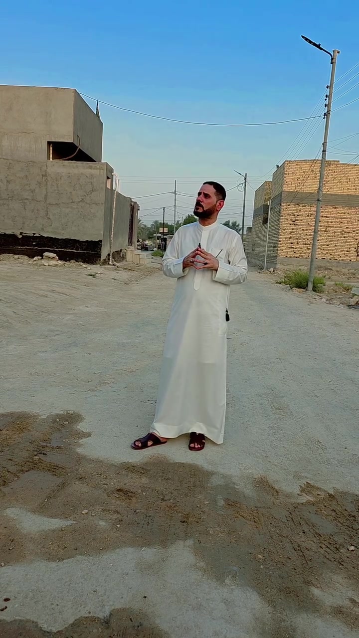 اللهم صل 🙏 🙏 🙏 🙏 🙏 على محمد وآل محمد 
بيت 🏠 🏡 🛖 🏠 للبيع المساحه 
120 متر مربع ⬛️ ⬛️ ⬛️ 
طابقين 
الاستفسار اكثر 
***********
@إشارة
