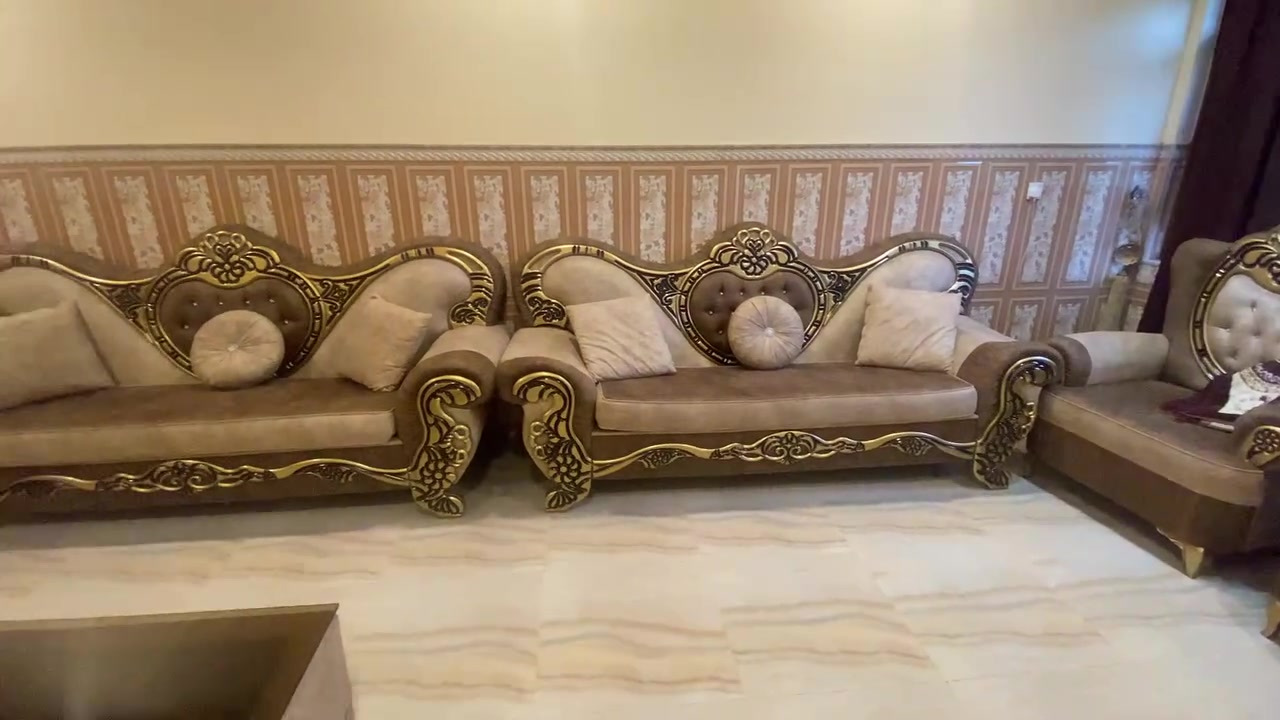 السلام عليكم طخم ما مستعمل كثير السعر 500000
الموقع تموز 
الي اريد هاذا الرقم 
***********
