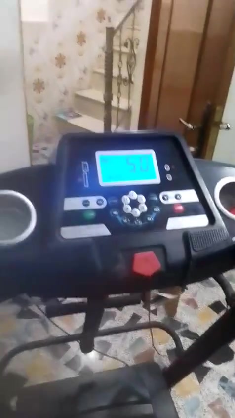 جهاز جري جديد استخدام كلش قليل
كامل كلشي شغال بي موضح بل فديو 250 وبي مجال بسيط 
مكاني بغداد الكاظميه ***********

