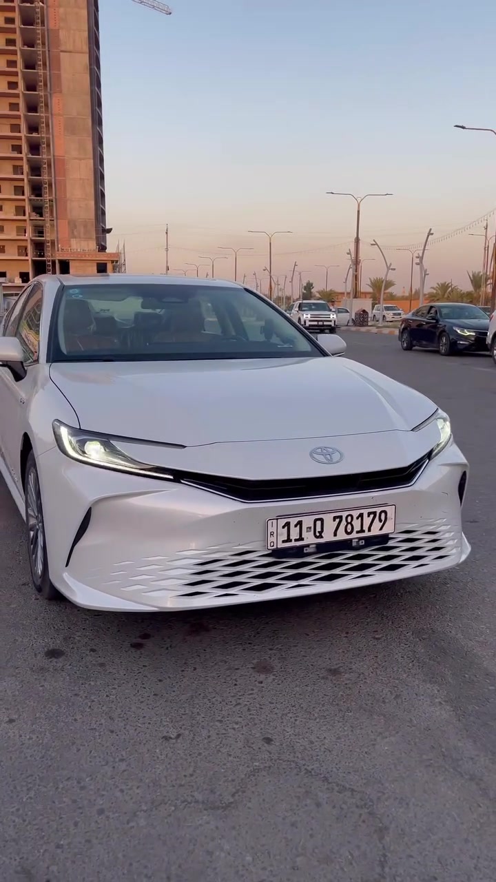 للبيع : كامري هايبرد 2024 خليجيه وكالة عبد اللطيف
ياباني اصلي 

نظام كاربلاي 

المواصفات :
محرك هايبرد (بنزين + كهرباء)
. نظام دفع أمامي
. تشغيل بصمة (زر تشغيل)
. دخول ذكي بدون مفتاح
. كامره خلفية
. أنوار LED أمامية وخلفية
. شاشة وسطية تعمل باللمس
. نظام Apple CarPlay و Android Auto
. تحكم بالمقود (ستيرنغ)
. مثبت سرعة
. مرايات جانبية كهرباء مع إشارات
. نظام مانع انزلاق + توزيع إلكتروني للفرامل
. نظام مراقبة ضغط الإطارات
. إضاءة داخلية بيضاء LED

السياره مكفوله كفاله عامه 

شراي تواصل على هذا الرقم 
***********
العنوان الأنبار
