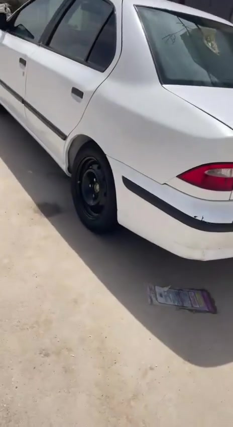 سلام عليكم سياره سمند للبيع مديل 12 جاهزه من كلشي مكينه وكير مكفول تبريد وي السويج ثلج حداديه امامي خلفي جديد تايرات 4 جدد كهربائيات كله شغاله غرفته جديده *********** متواجد نتصال  واتساب مكاني ناصريه سعر 37 وبيه مجال
