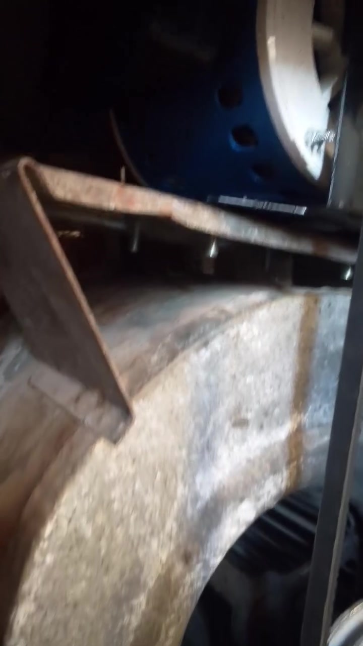 مبرده مستعمله نضيفه لبيع بيه ماطور هسه شاده جديد نحاس وتربم والحاف جددد وقايش وبربونات جديده سعر 90بكان زعفرانيه رقم ***********

