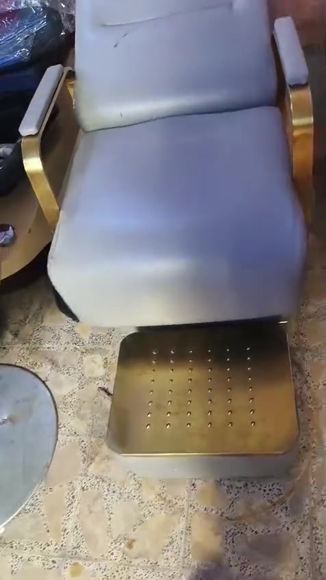 السلام عليكم غراض مستعمله للبيع بغداد حي القاهره ***********
