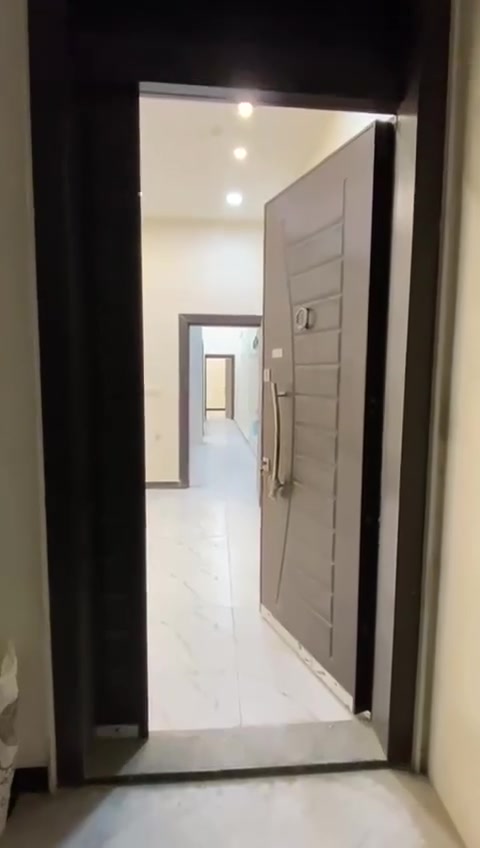 شقه ارضيه • غرفتين • زيونة محلة 716