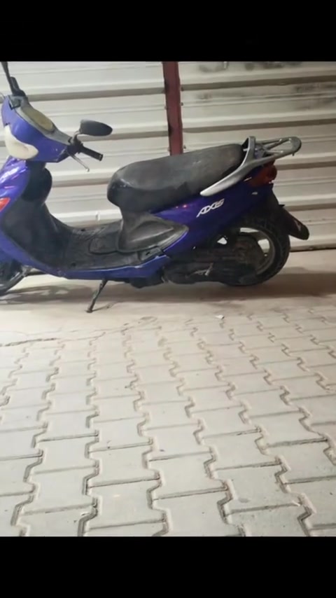 سلام عليكم دراجه البيع كززز خبط شلعه معدل  بيها حساس ستنده ما مفتوحه  سعرها 350 بيها مجال  ستنده مكينه نعومه  شلعه تشك كاع نقصها باتري كاعد مكاني بابل مركز مدينه  ا  رقمي ***********
