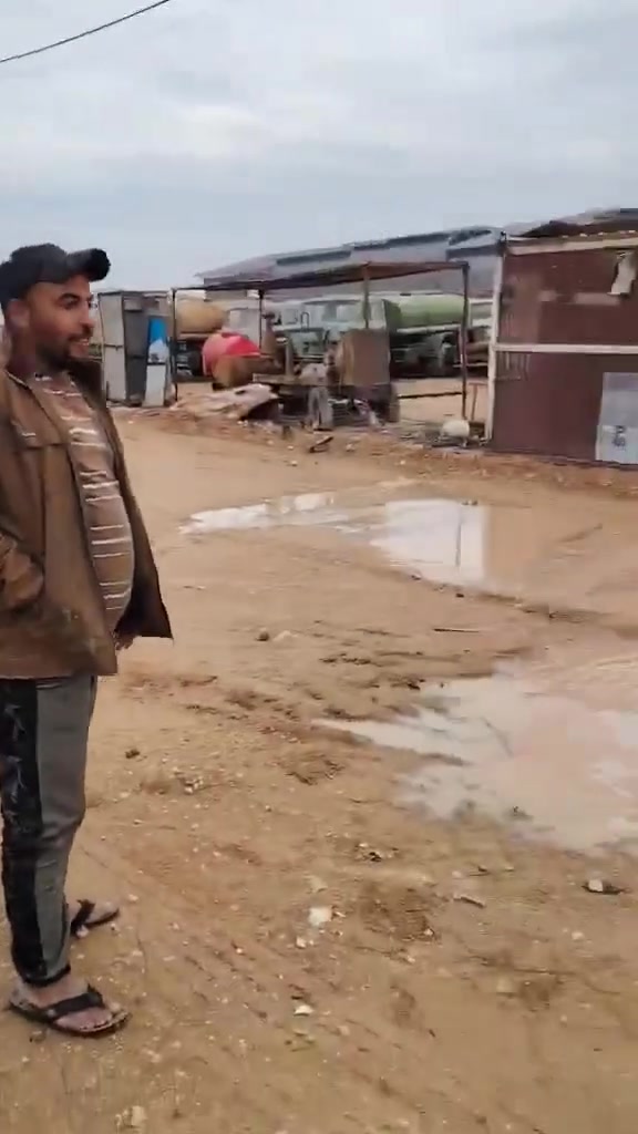 لحفر الابار الارتوازيه
***********
يعلن عن حفر الابار بكافة الاحجام
غسل وتنشيف الابار 
حفر الركائز
حفر النقاط 
حفر وفحص التربه
وعمل كافه المقاولات العامه
نعمل في كافه محافضات العراق
دقه في العمل وسرعه في الانجاز
***********
***********
