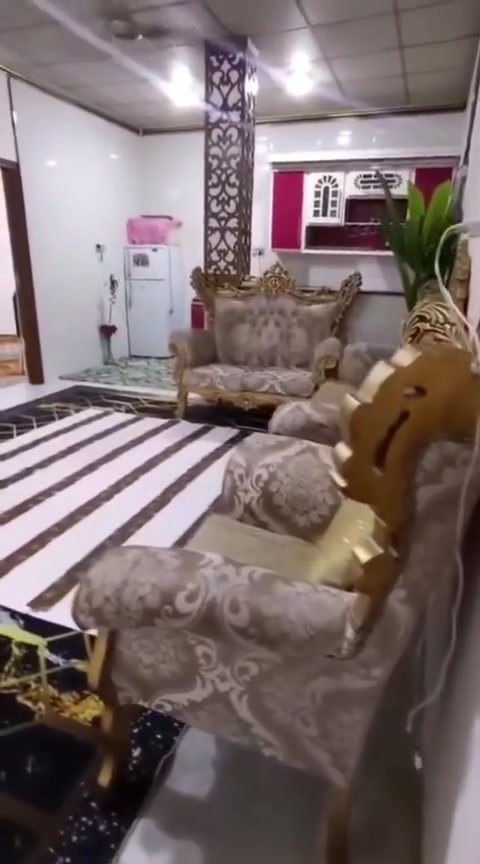 بيت للايجار في الحيانيه سعر الايجار300 
للتواصل ***********
