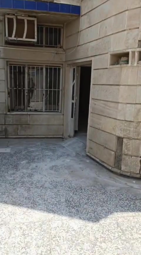 السلام عليكم اخواني اخواتي الأعزاء..
دار 🏡 للايجار مساحه 120م طابقين..
يحتوي على..كراج كبير
✅صحيات خارجية..
✅استقبال..
✅صالة مفتوحة بنفس الوقت مطبخ وصحيات..
✅الطابق الثاني غرفتين نوم..
العنوان.. البلديات شارع المصرف قرب المستوصف..بالطابو..
✅ للاستفسار 📞 متوفر واتساب 🌐 وماسنجر 🌐 وخاص وبخدمتكم..***********
