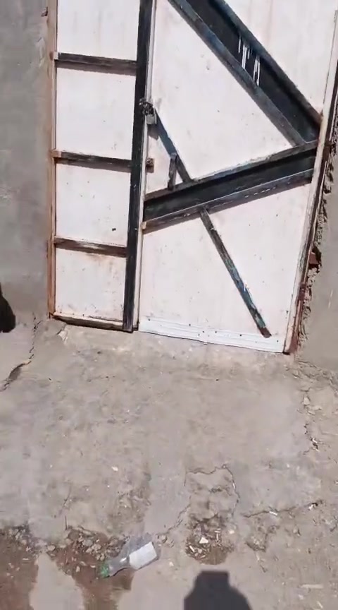 بلموفقيه الاساتذه • غرفة ودوانية • سقف سندويج