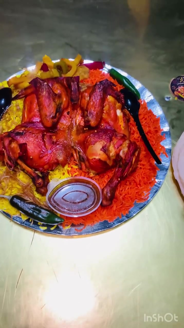 🍗 حجوزات العشاء مفتوحة الآن 🍗

🔥 عرض العشاء المميز 🔥
دجاجة مندي كاملة بـ 14 ألف فقط 😋

🍚 العرض يشمل:
دجاجة مندي + كاستين مرك + خبز + صلصة + طرشي 🤤

⏰ متواجدين غداء وعشاء
وحجوزاتكم مستمرة طوال اليوم ❤️

📲 للحجز واتساب:
￼⁨***********⁩

📍 الناصرية – شارع بغداد – فرع معرض تراث

🔥 مطبخ كرار للمندي اليمني
طعم يشبعك… وسعر يفرحك ❤️
