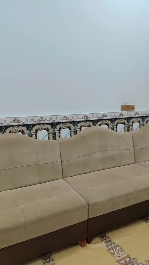 مكلف بلنشر 7 متر سعر 200 بيه مجال قليل ***********
