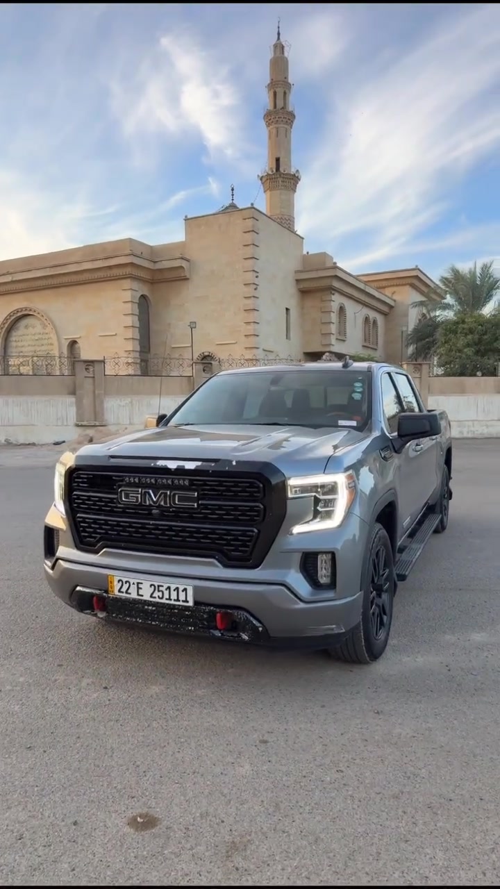 سييرا Elevation • V8 ٥٣٠٠ • ١١٣ الف