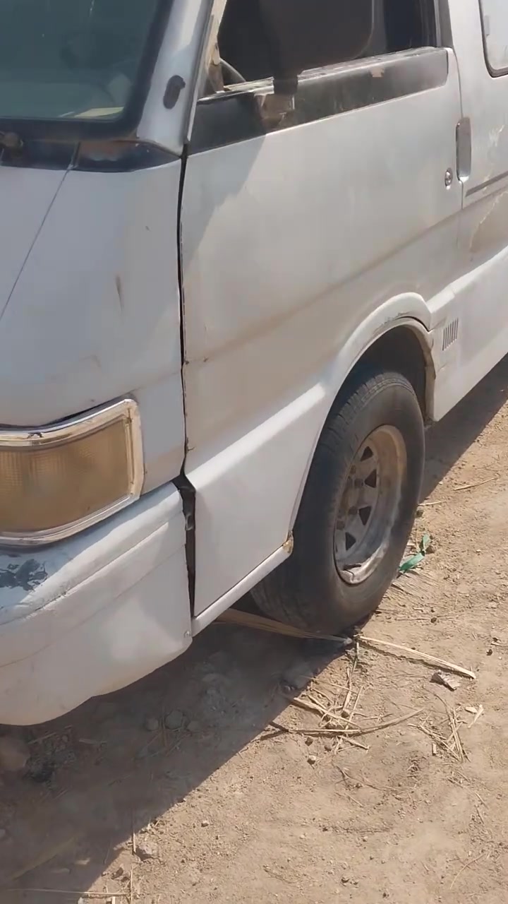 بستا ٩٢ رقم بغداد ألماني كير محرك ونجي تخم تايرات جدد حدادية أمامية جديدة راديتر جديد  كشر نضيف الشاصي الخلفي واحد مصلح واحد بي خياس  صاحبهة بغداد سنوية تفاصيل  نقصهة بس كهربائيات ومشط  مكان السيارة كربلاء عليهة غرامات ٧٥٠ ..سعرهة ١٤ قفل قفل
***********.واتساب
