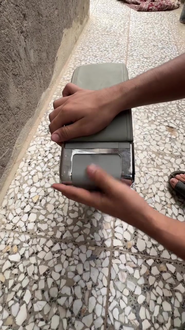 سلام عليكم هاي مالت يا سياره + للبيع سعره 25 بيه مجال مكاني نجف ***********
