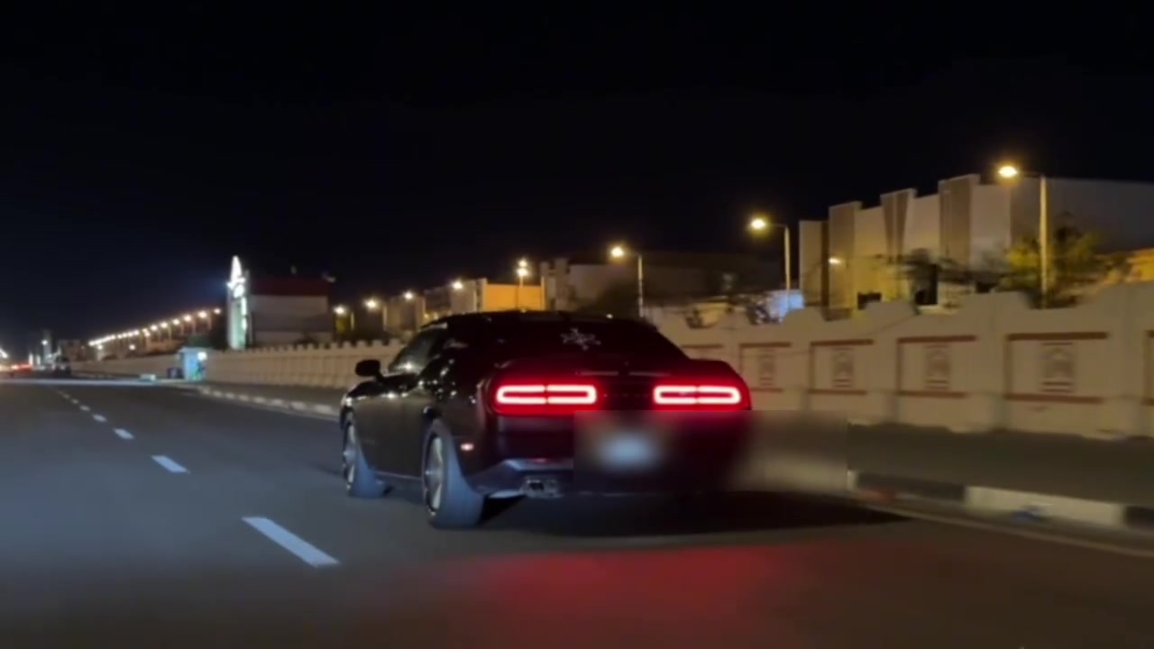 جالنجر 2015
ضررها دعامية وبنيد بيها اجزاء صبغ 
تبريد ، كهربائيات ، كير ، مكينة كفااالة 
سيارة بلادية على حالة الوكالة مامبرمج ايشي بيها كلها على حالة الوكالة مال جناي 
ماشية 185,000 كيلو متر قابل للزيادة 
تبديل دهن يم وكالة motul جديد 
حدادتها اليوم سويتها صدر امامي وخلفي مع دبلات ودسكات جدد يعني حدادة 100%
ادامة جديدة قبل 3 ايام سويتها يعني سيارة من الاخير كاملة مكملة اي ربع ماتذب عليها تنكر سلف وبوجهك للشمال 
مكاني البصرة حي المهندسين 
رقم بغداد الدولي ب اسمي شرط التحويل وسنويتها لل2028 واذا عندك سيارة تناسبني اراوسك بيها 
بسعر 133 وبيها مجال للطيبين 
هاي ارقامي اذا ماحصلتني بواحد خابرني ع الثاني :
***********
***********
